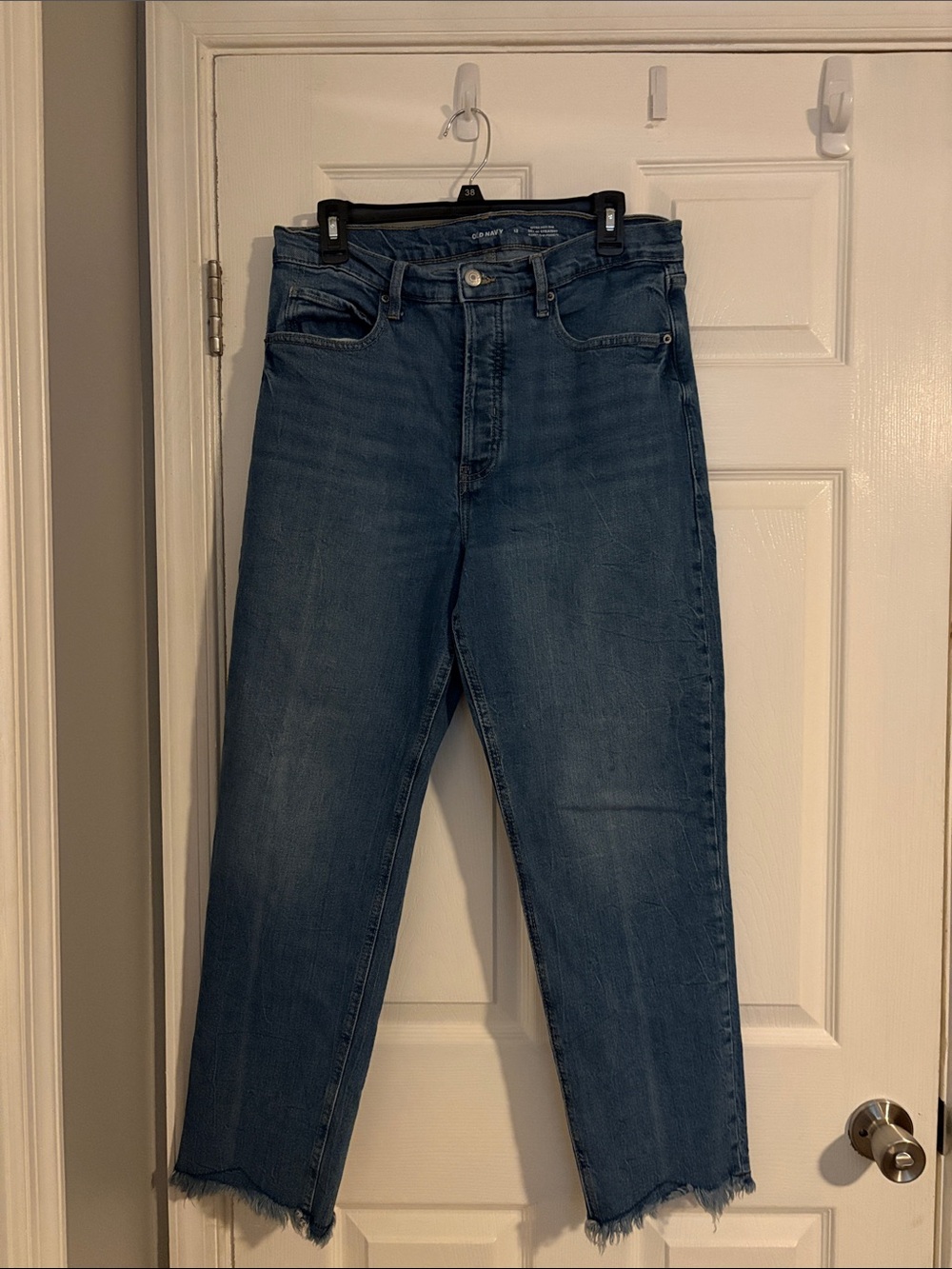 Old Navy High-Rise Cropped Straight Jeans - Medium Blue